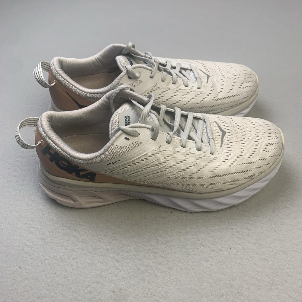 Hoka One One Arahi 4 Shoes Womens Size 10 Gray Running Sneakers Cushioned